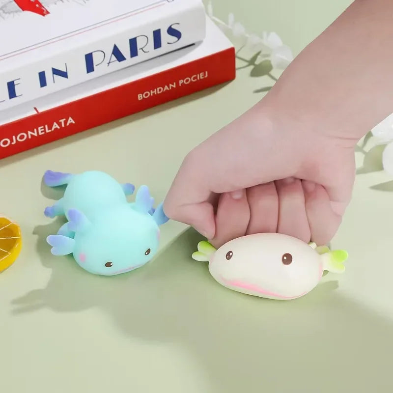 Lindos juguetes para apretar Axolotl, peces de dibujos animados, relajación, antiestrés, juguetes blandos, alivio del estrés, juguetes elásticos de rebote lento para niños adultos