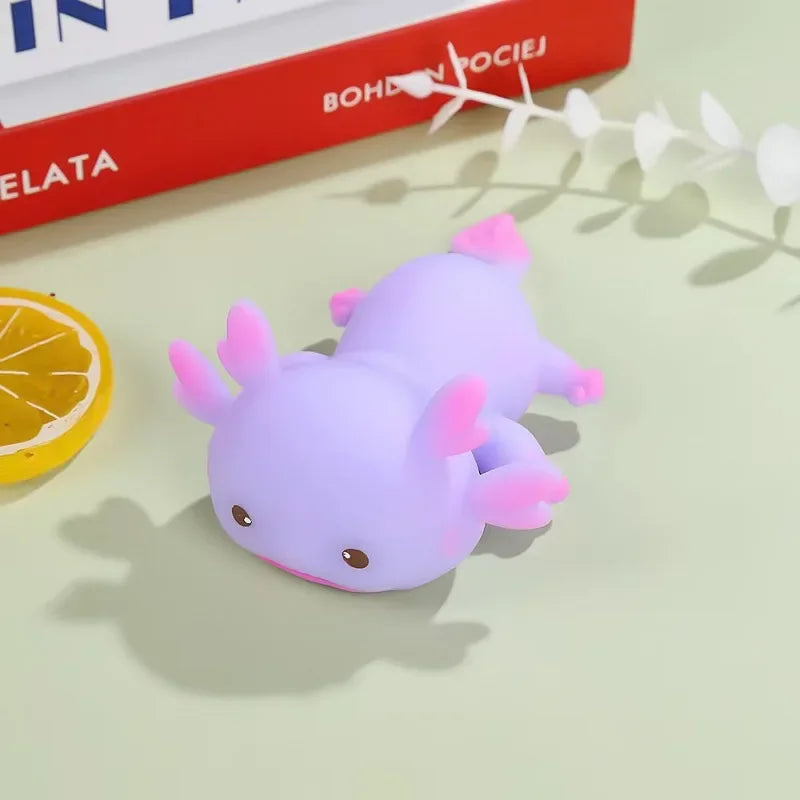 Lindos juguetes para apretar Axolotl, peces de dibujos animados, relajación, antiestrés, juguetes blandos, alivio del estrés, juguetes elásticos de rebote lento para niños adultos