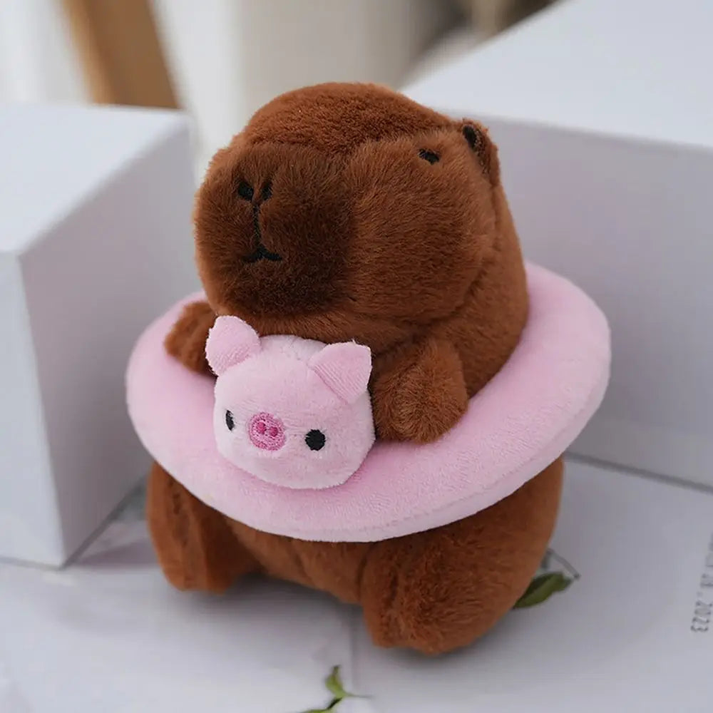 Lindo juguete de peluche de capibara de tamaño pequeño con alas Sudadera con capucha simulación muñeco de capibara juguete esponjoso regalos de cumpleaños