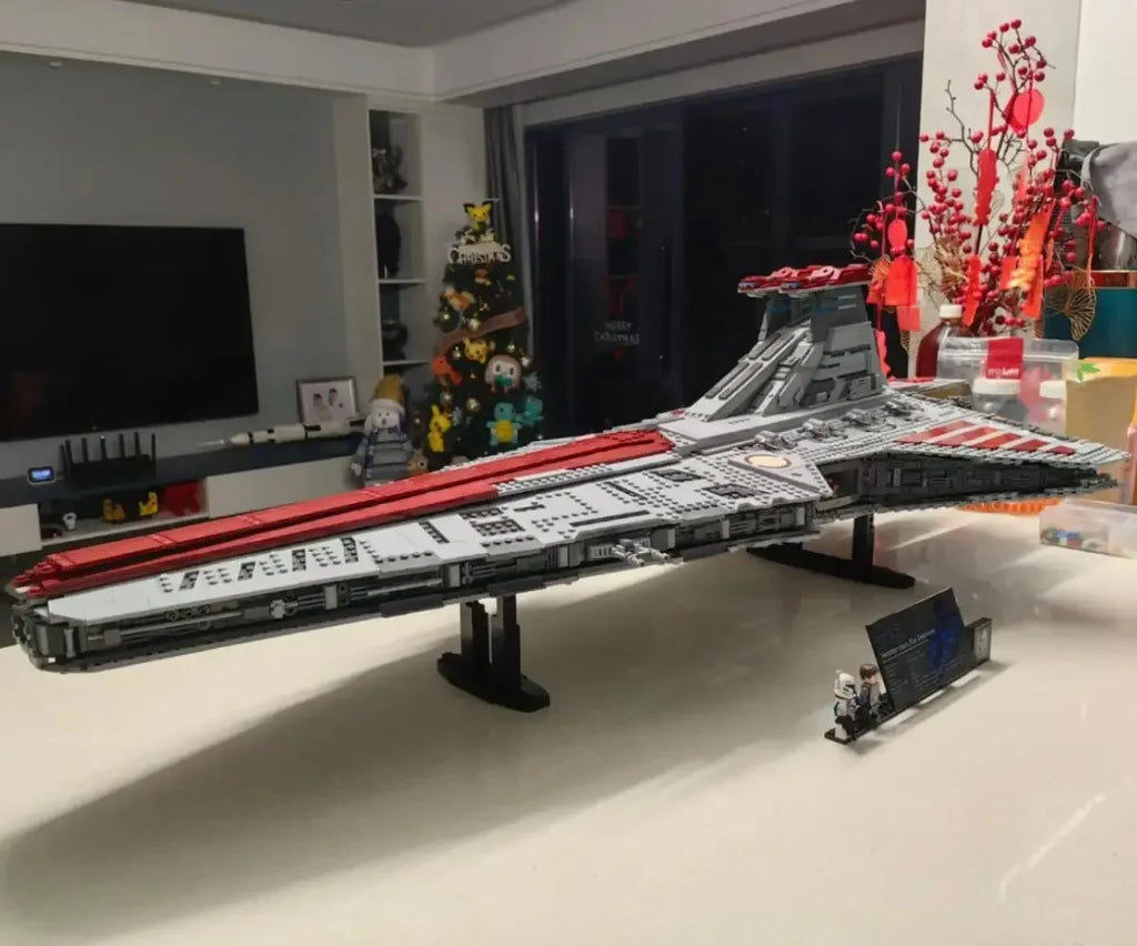 Bloques de construcción para niños y adultos, juguete de ladrillos para armar crucero de ataque de la República grande, ideal para regalo de cumpleaños, código 5374, Compatible con 75367